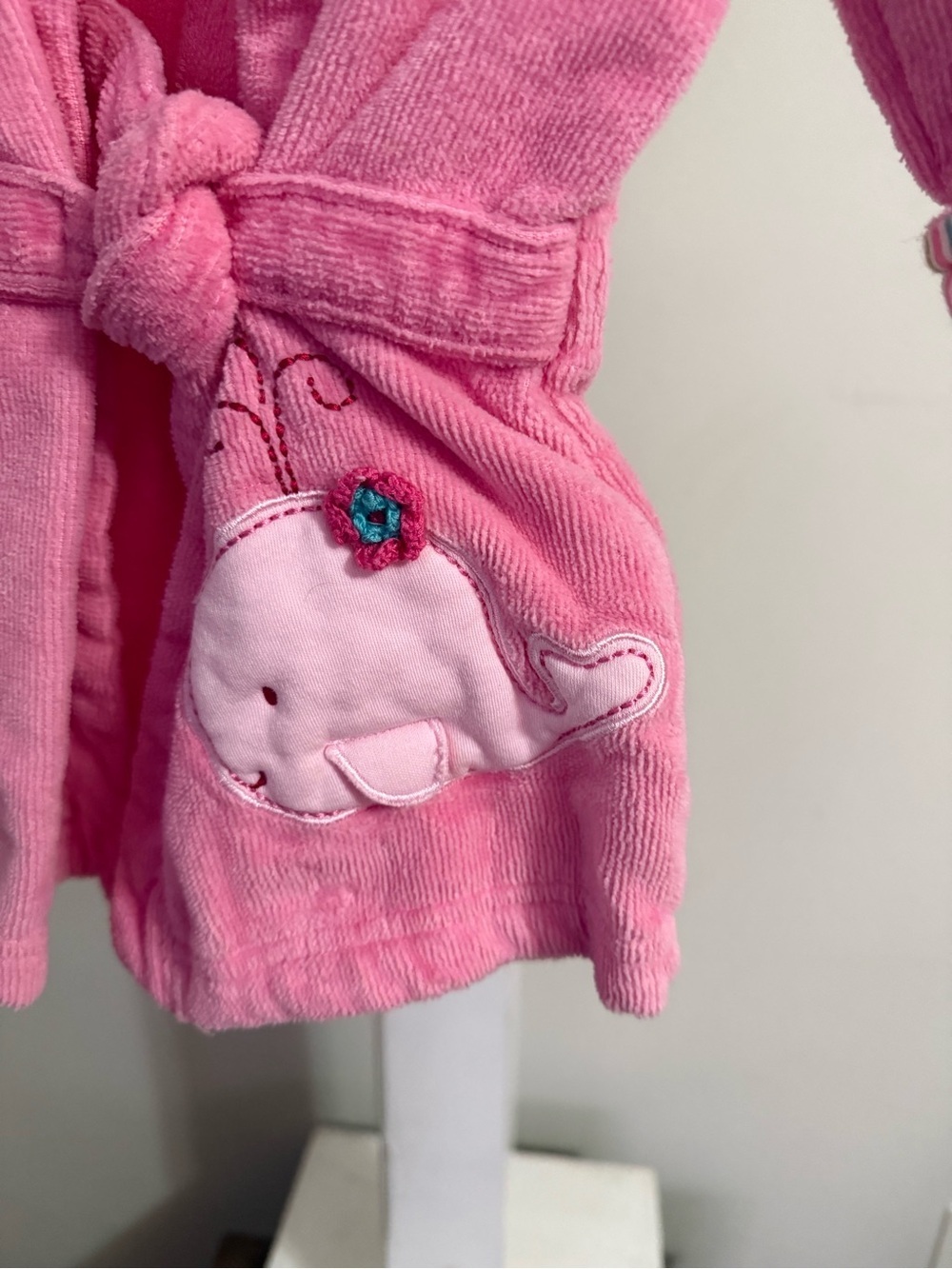 Carter’s Bath Robe - Picture 3 of 6